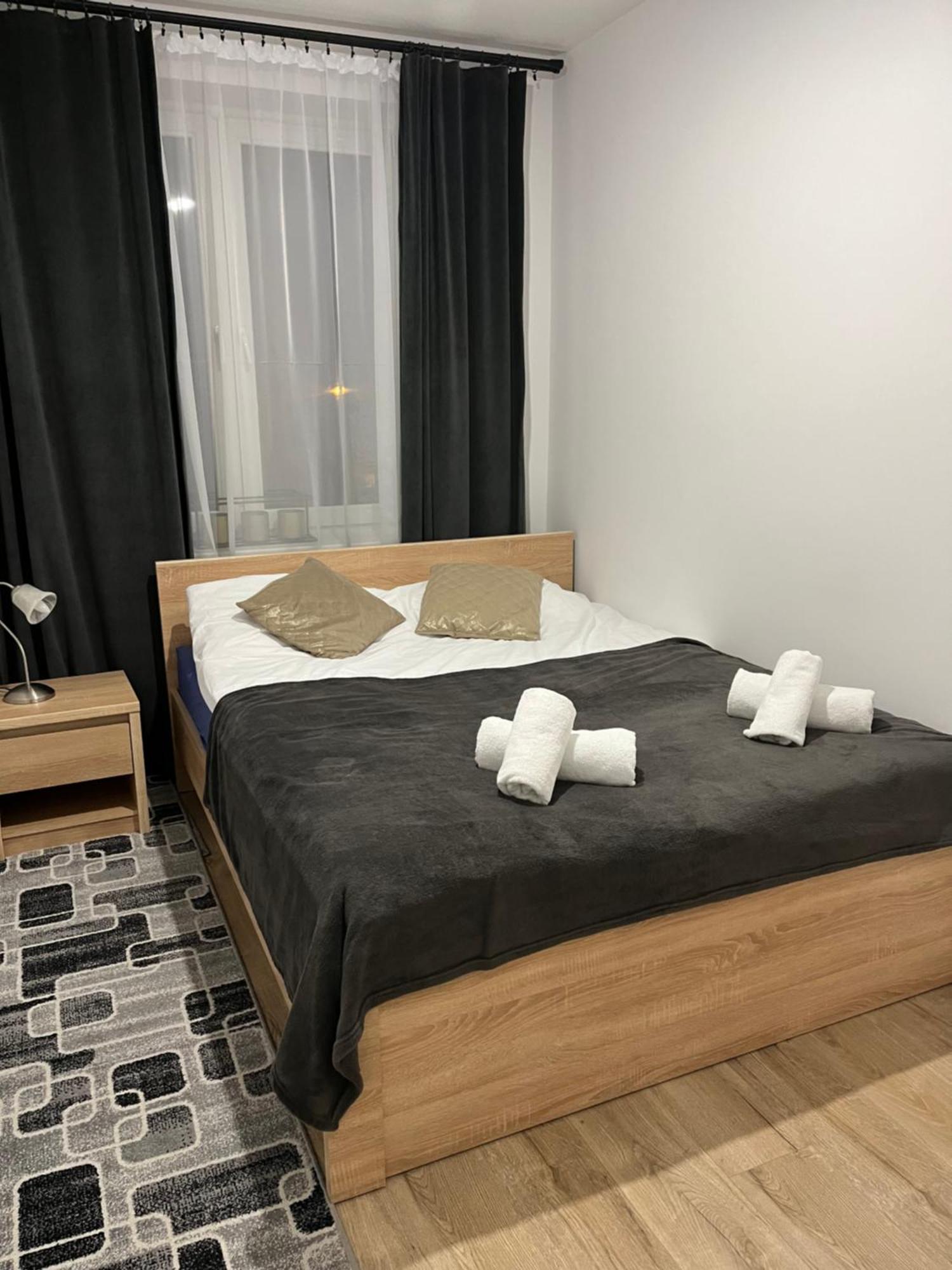 Nowoczesny Apartament Z Przestronna Lazienka Appartement Stalowa Wola Buitenkant foto